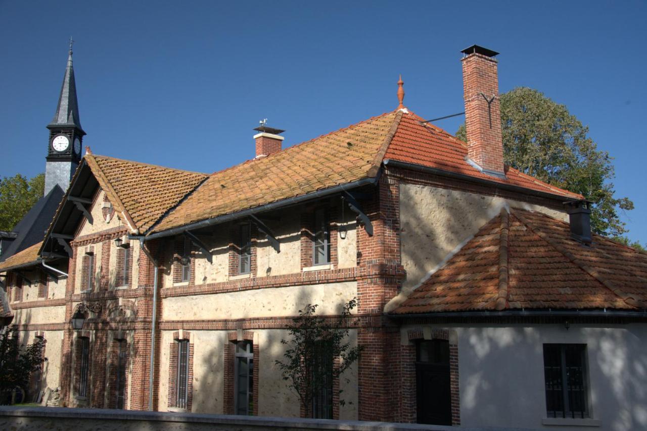 Le Clocher De La Duchesse Bonnelles Экстерьер фото